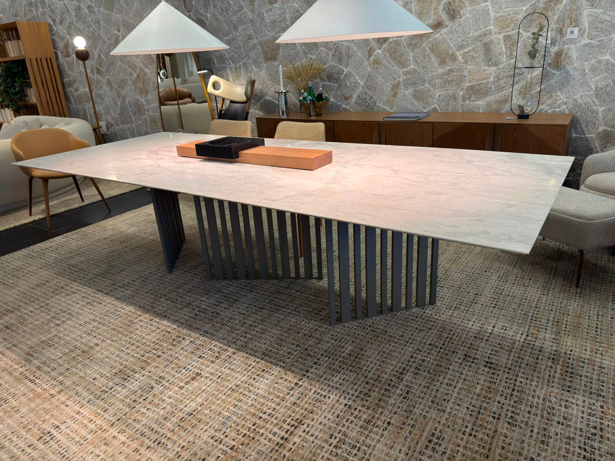 :: Outlet :: Mesa de Jantar Lineare