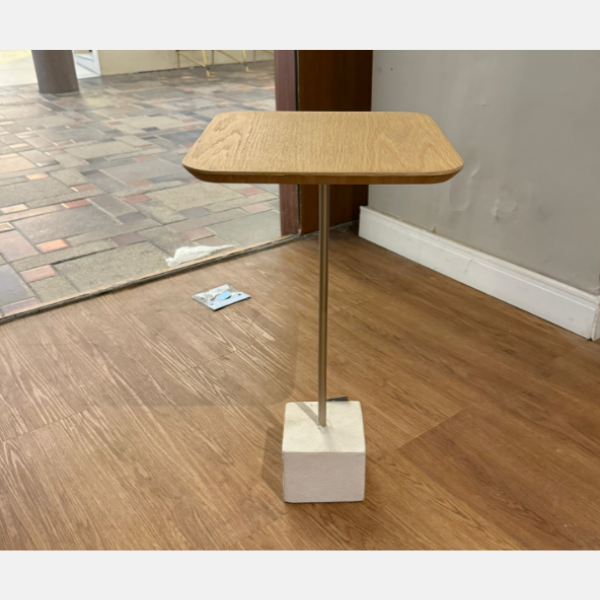 :: Outlet :: Mesa lateral Kaya