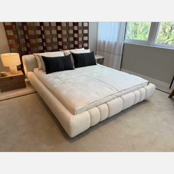 :: Outlet :: Cama Florença