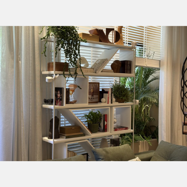 :: Outlet :: Estante Colmeia
