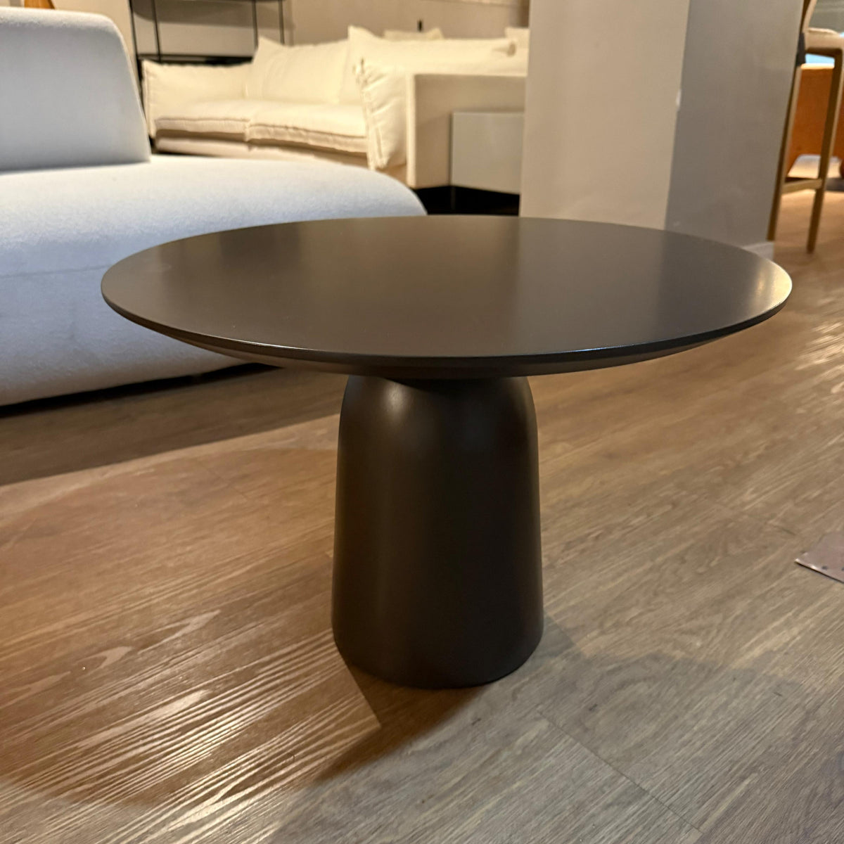 :: Outlet :: Mesa Lateral Petra