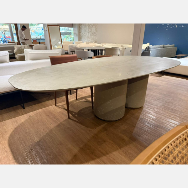 :: Outlet ::  Mesa de Jantar Hiller