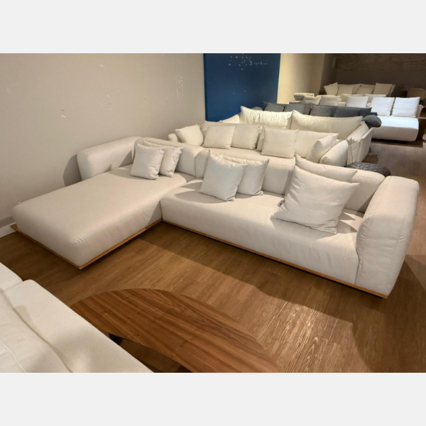 :: Outlet :: Sofá Platô