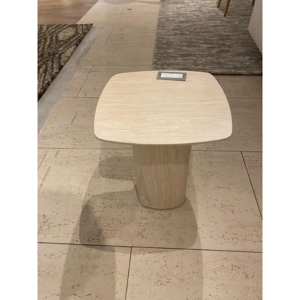 :: Outlet :: Mesa lateral Pod