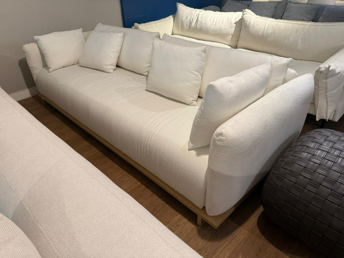 :: Outlet :: Sofá Deo