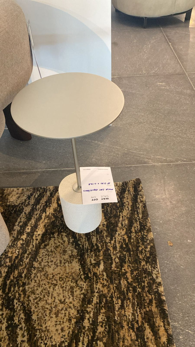 :: Outlet :: Mesa lateral Equilibrio