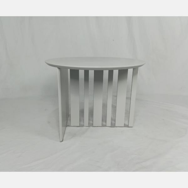 :: Outlet :: Mesa lateral Scala